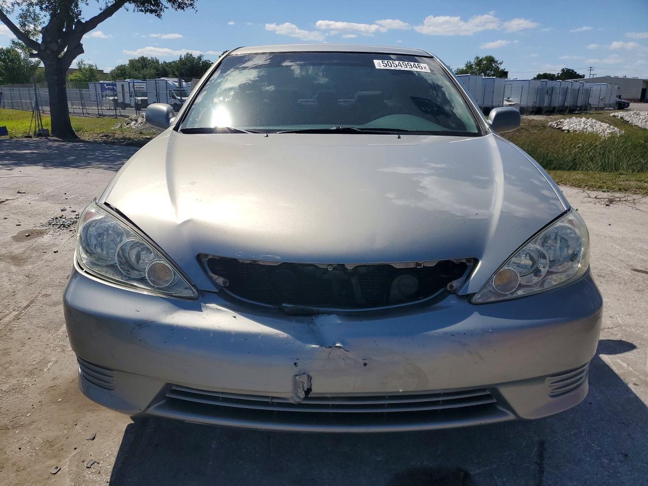 2005 Toyota Camry Le - Фото 5