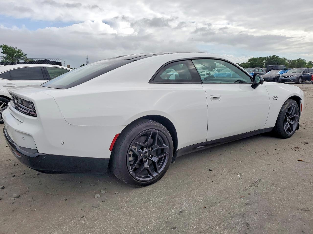 2024 Dodge Charger Daytona R/T 2 Door Coupe - Фото 3