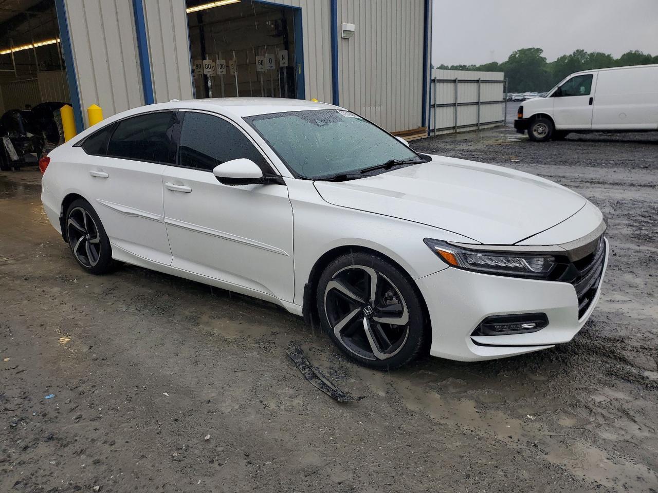 2018 Honda Accord Sport - Фото 4
