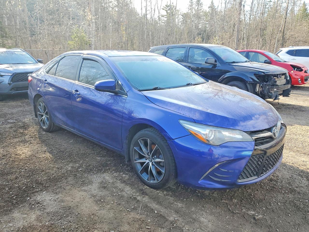2015 Toyota Camry Le - Фото 4