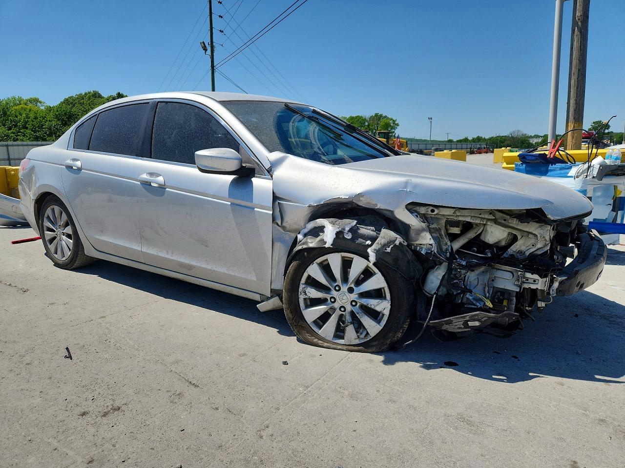 2010 Honda Accord Lx - Image 4