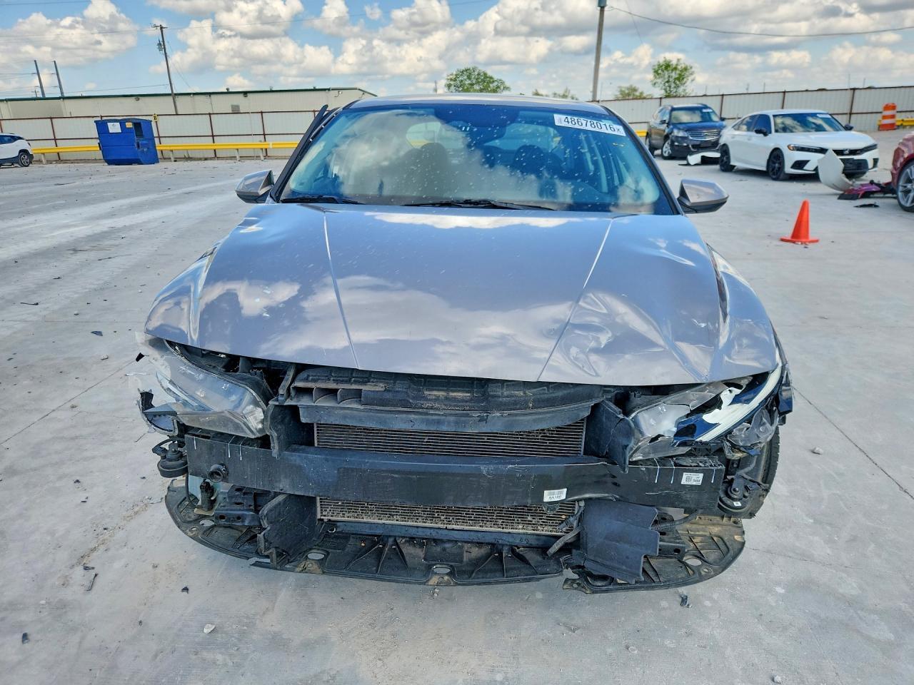 2023 Hyundai Elantra Se - Фото 5
