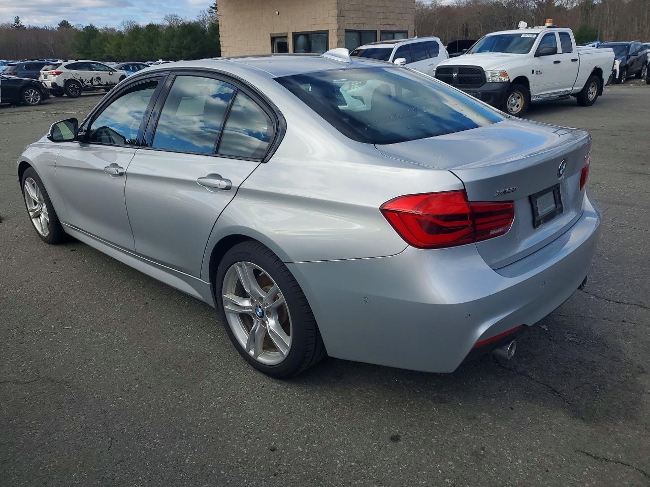 2018 BMW 340 Xi - Фото 2