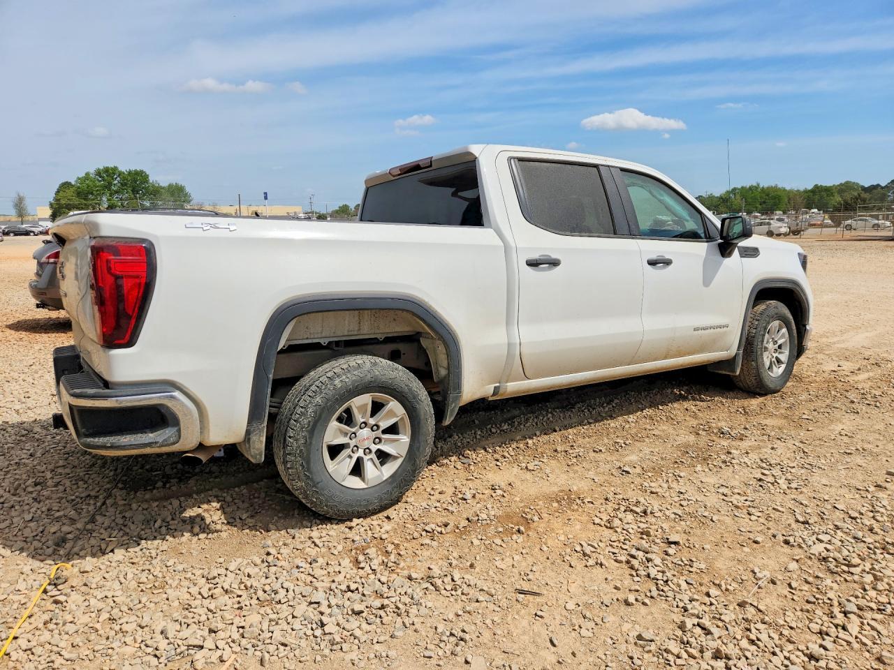 2023 GMC Sierra K1500 - Фото 3