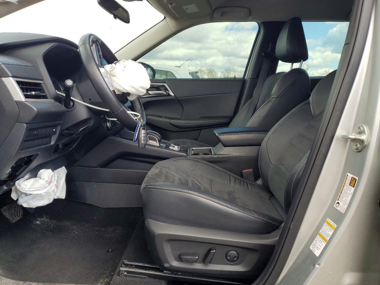 2022 Mitsubishi Outlander Se - Image 7