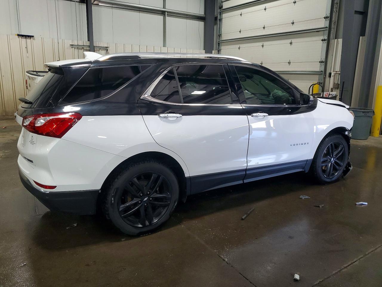 2018 Chevrolet Equinox Premier - Фото 3