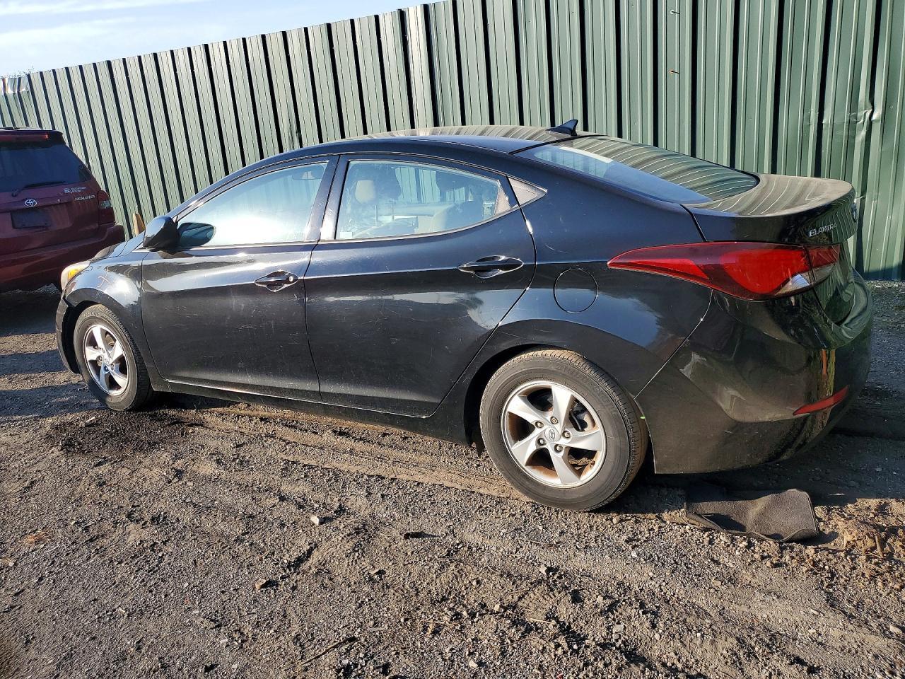 2015 Hyundai Elantra Se - Фото 2