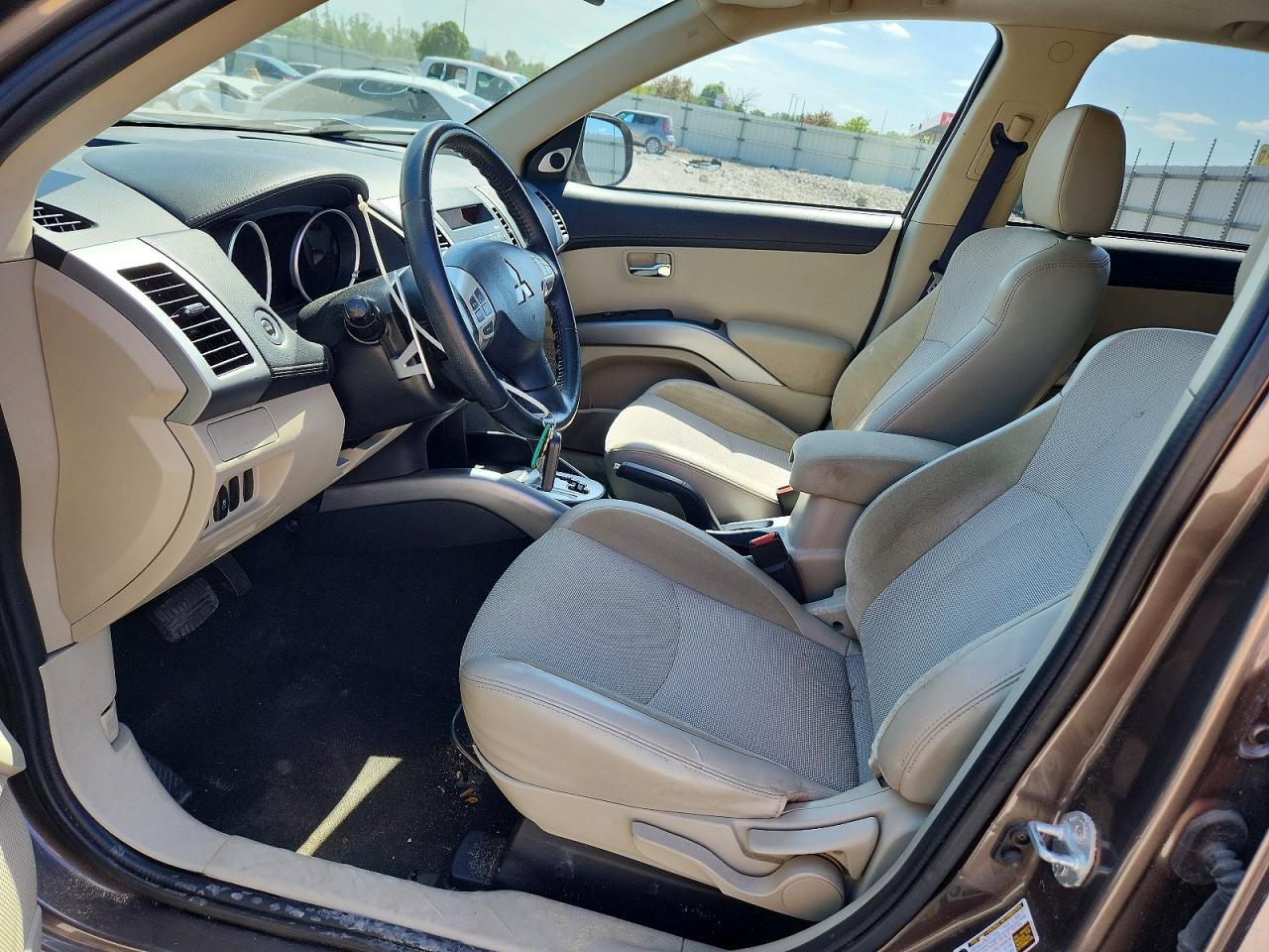 2012 Mitsubishi Outlander Se - Фото 7