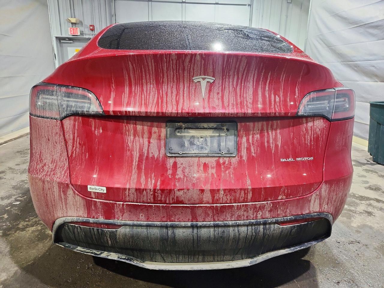 2022 Tesla Model Y - Фото 6