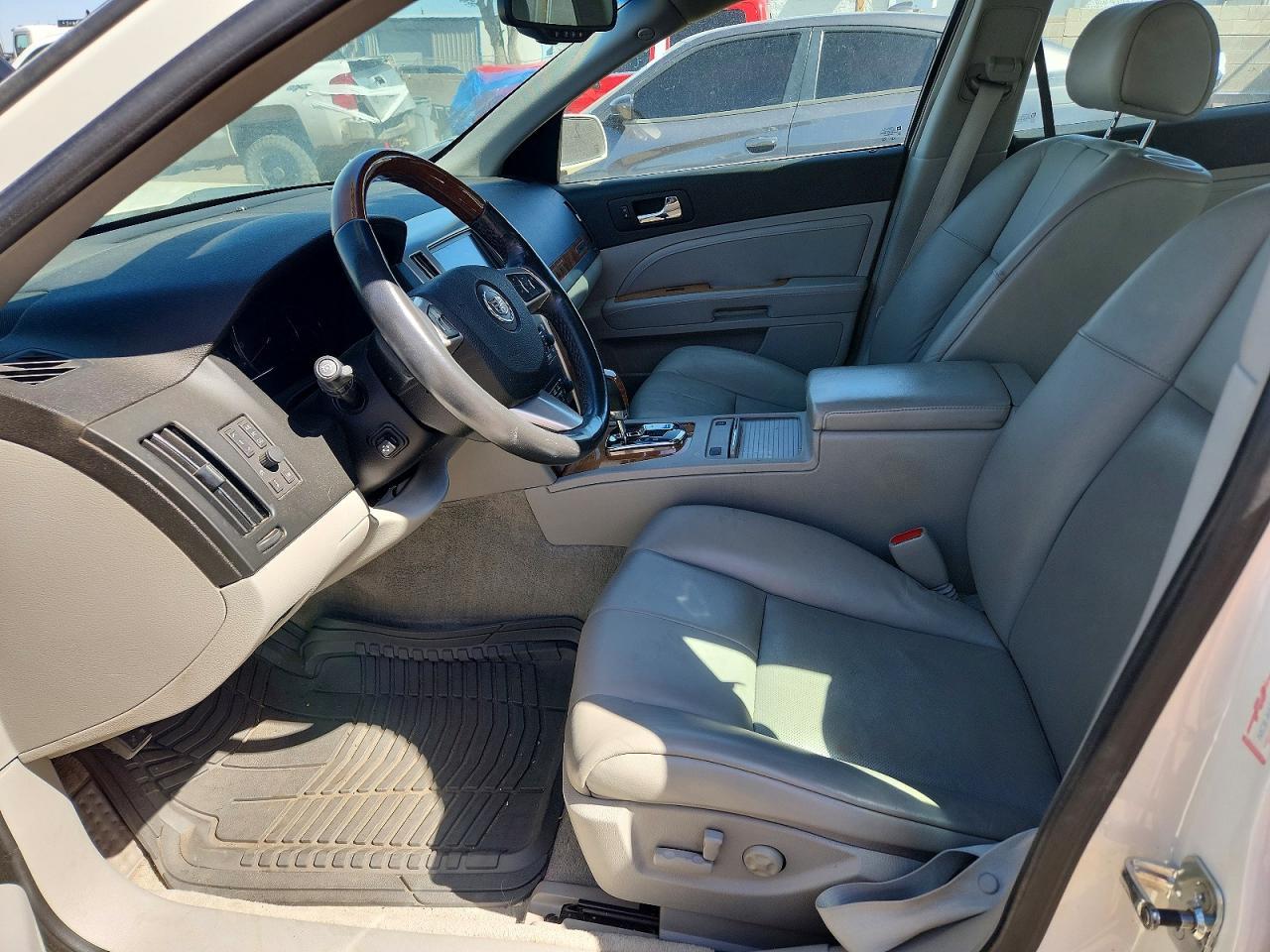 2008 Cadillac Sts - Фото 7
