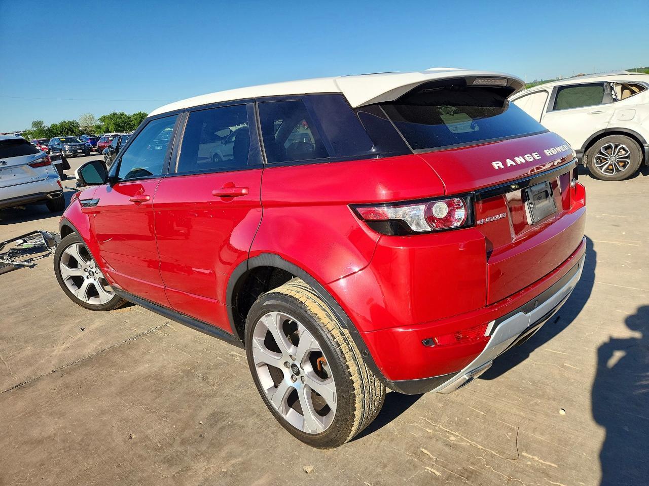 2015 Land Rover Range Rover Evoque Dynamic Premium - Image 2