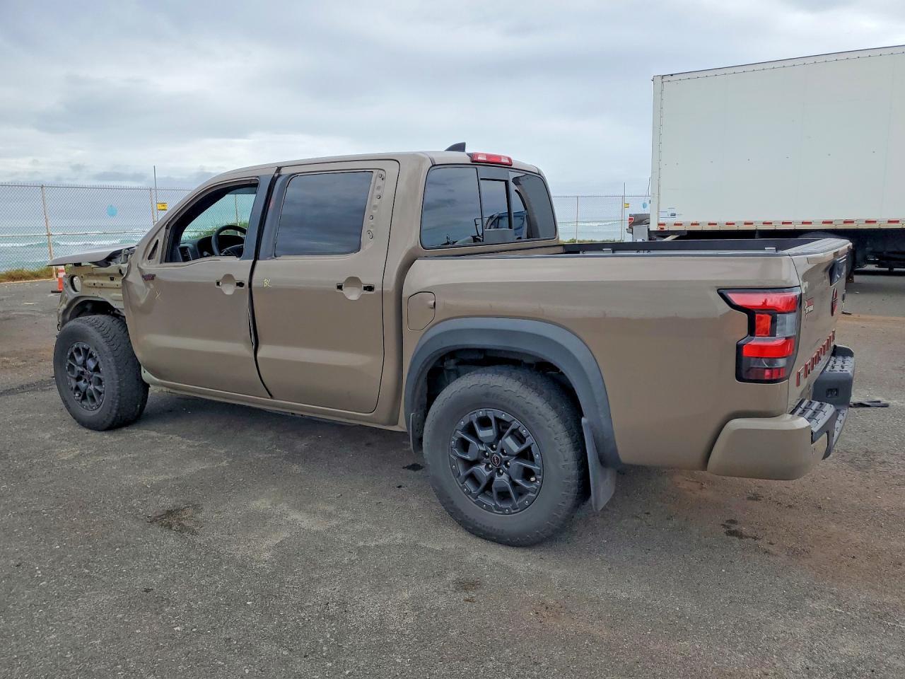 2022 Nissan Frontier Pro-X - Фото 2