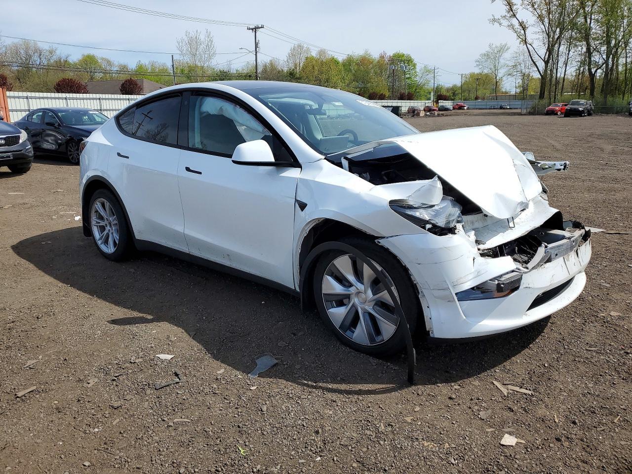 2023 Tesla Model Y - Image 4