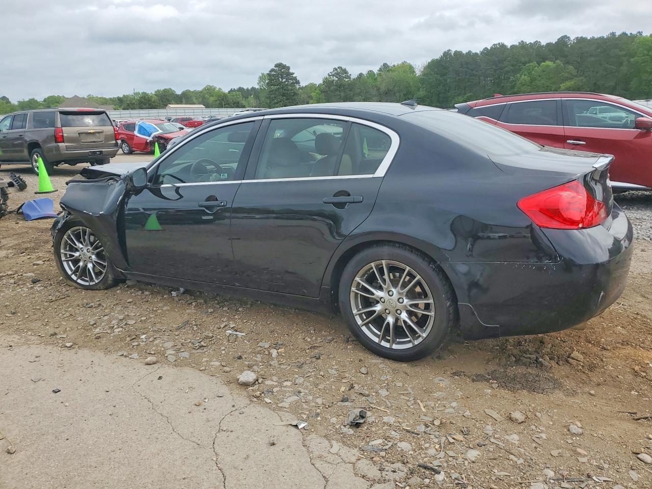 2009 Infiniti G37 Sedan X - Фото 2