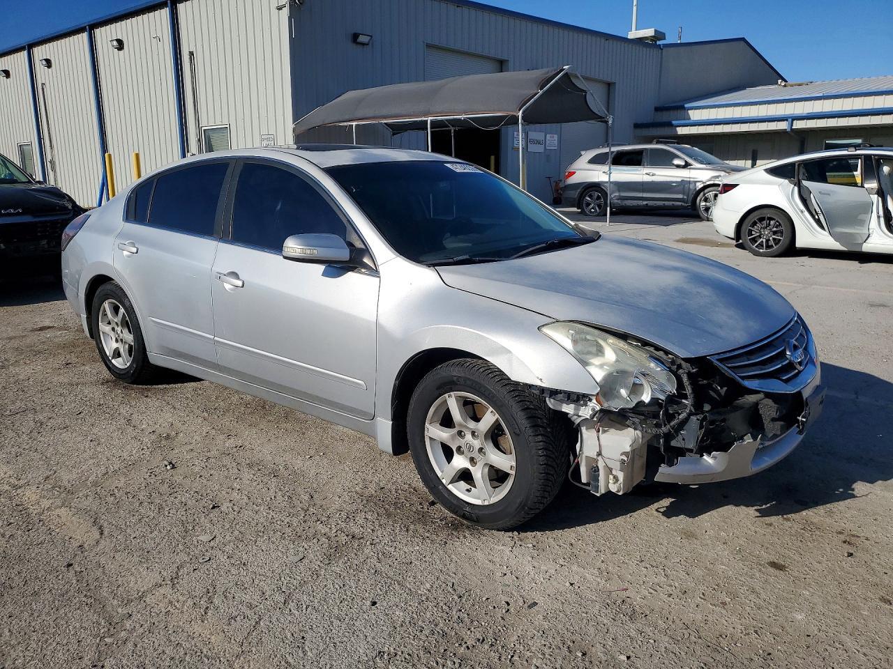 2010 Nissan Altima 2.5 - Фото 4