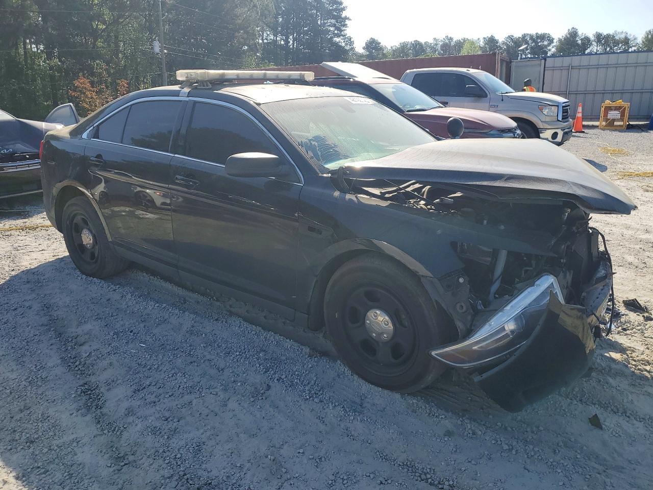 2018 Ford Taurus Police Interceptor - Image 4