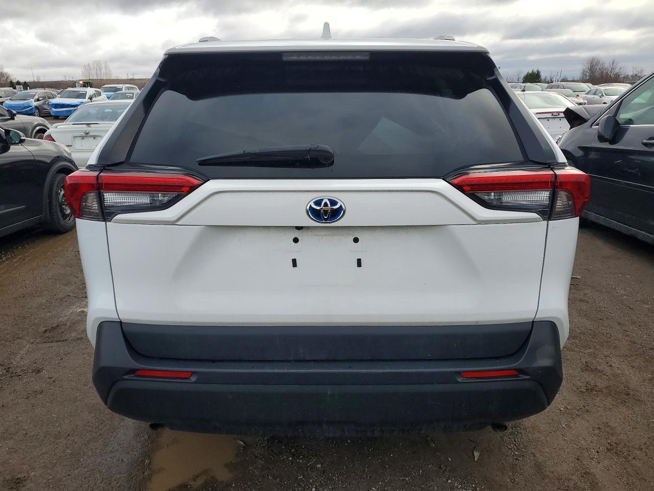 2023 Toyota Rav4 Hybrid Xle Premium - Image 6