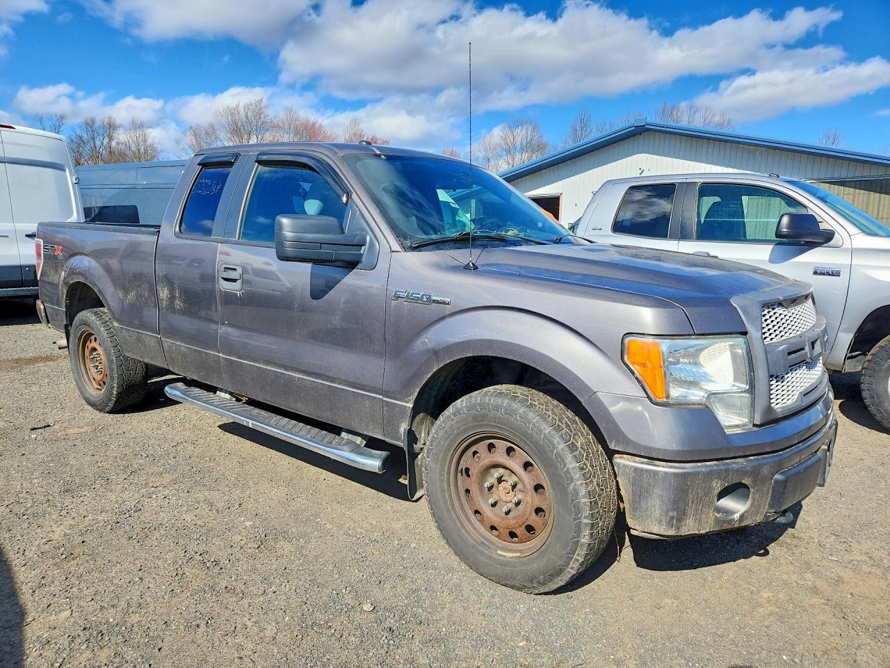 2013 Ford F150 Super Cab - Фото 4