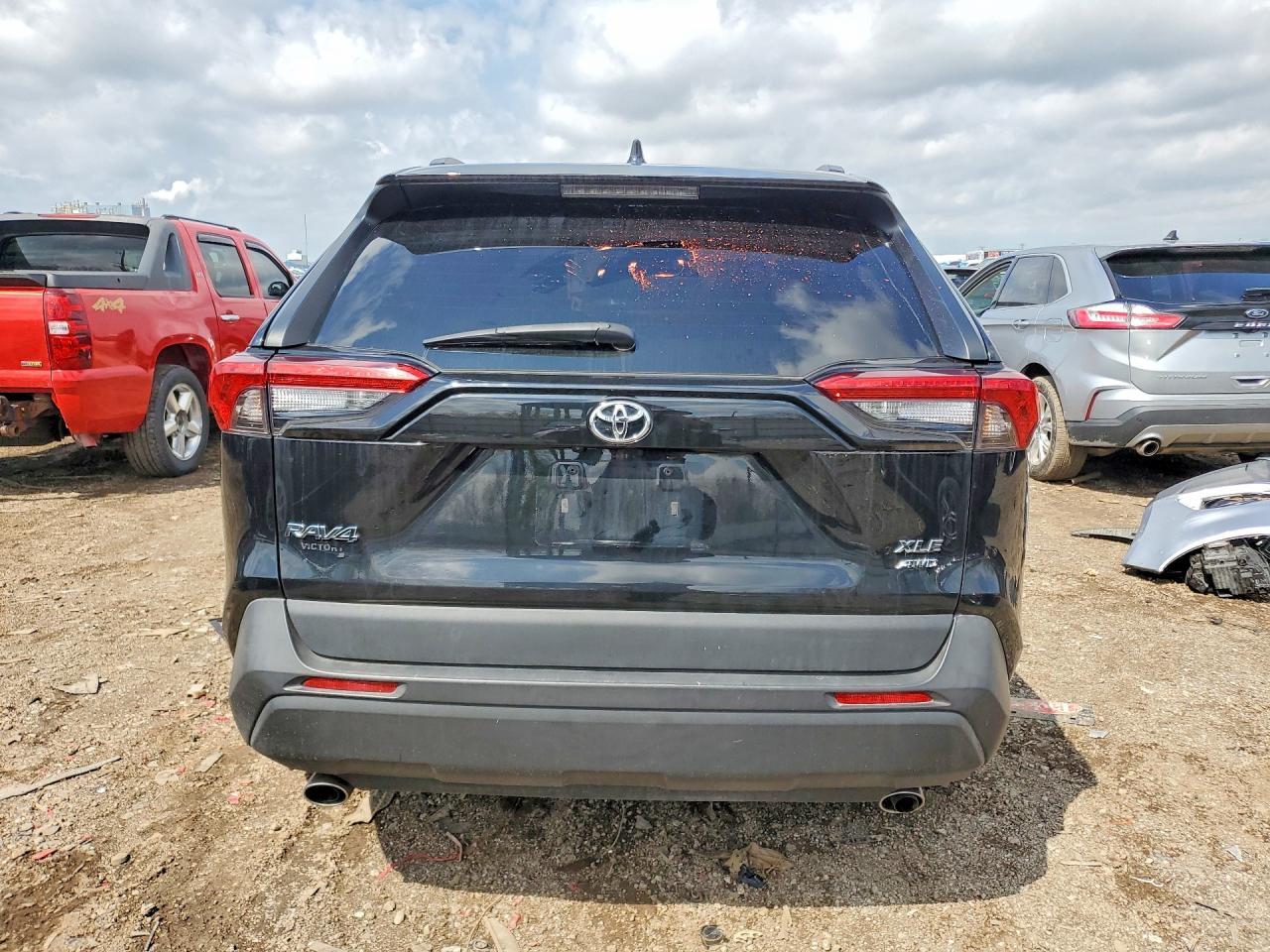 2021 Toyota Rav4 Xle Premium - Фото 6