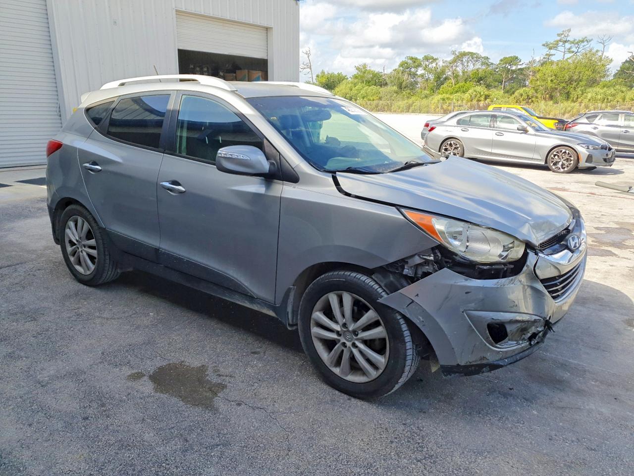 2012 Hyundai Tucson Limited - Image 4