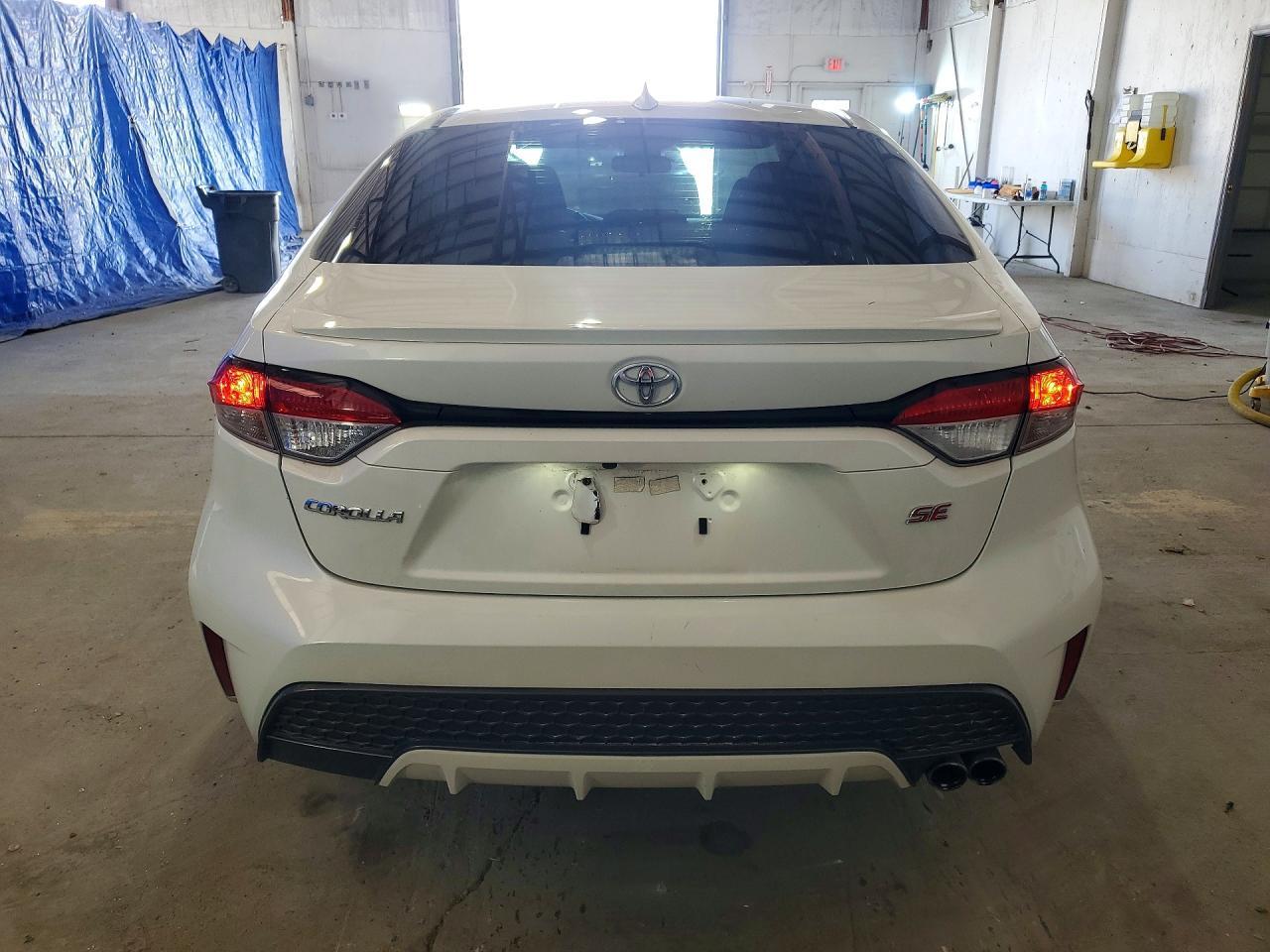 2020 Toyota Corolla Se - Фото 6