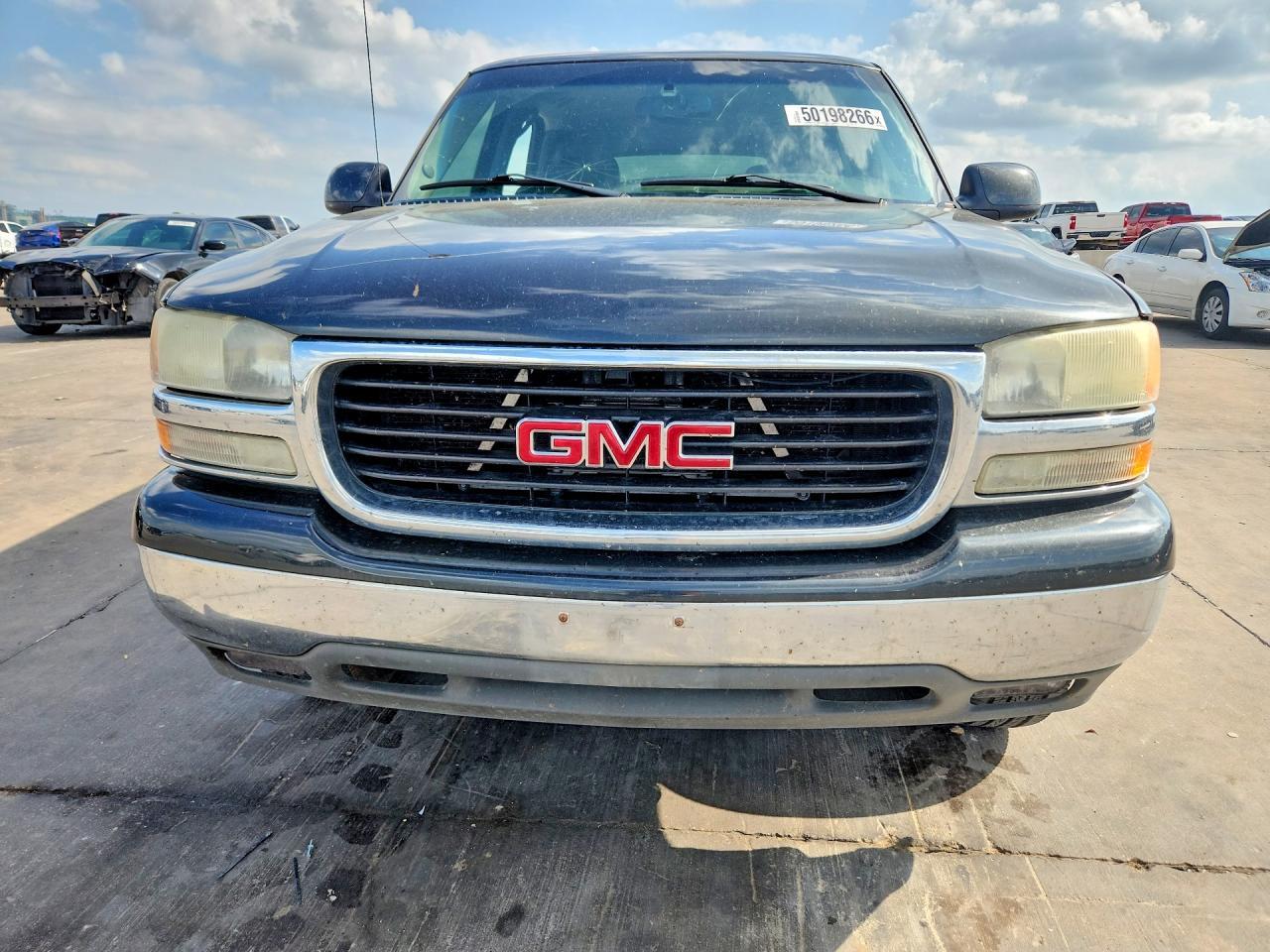 2003 GMC Yukon - Image 5