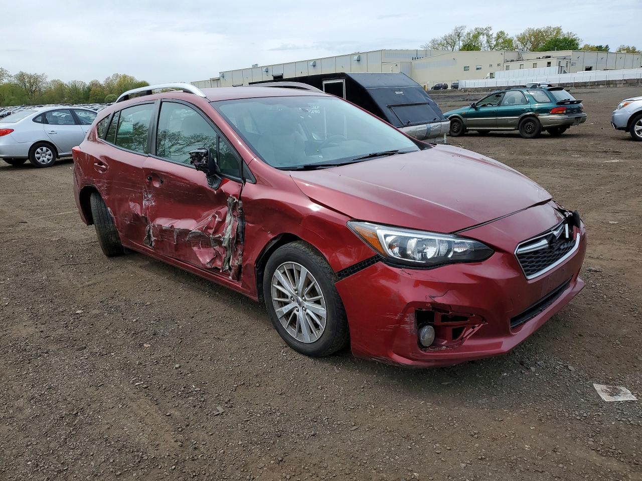 2017 Subaru Impreza Premium Plus - Фото 4