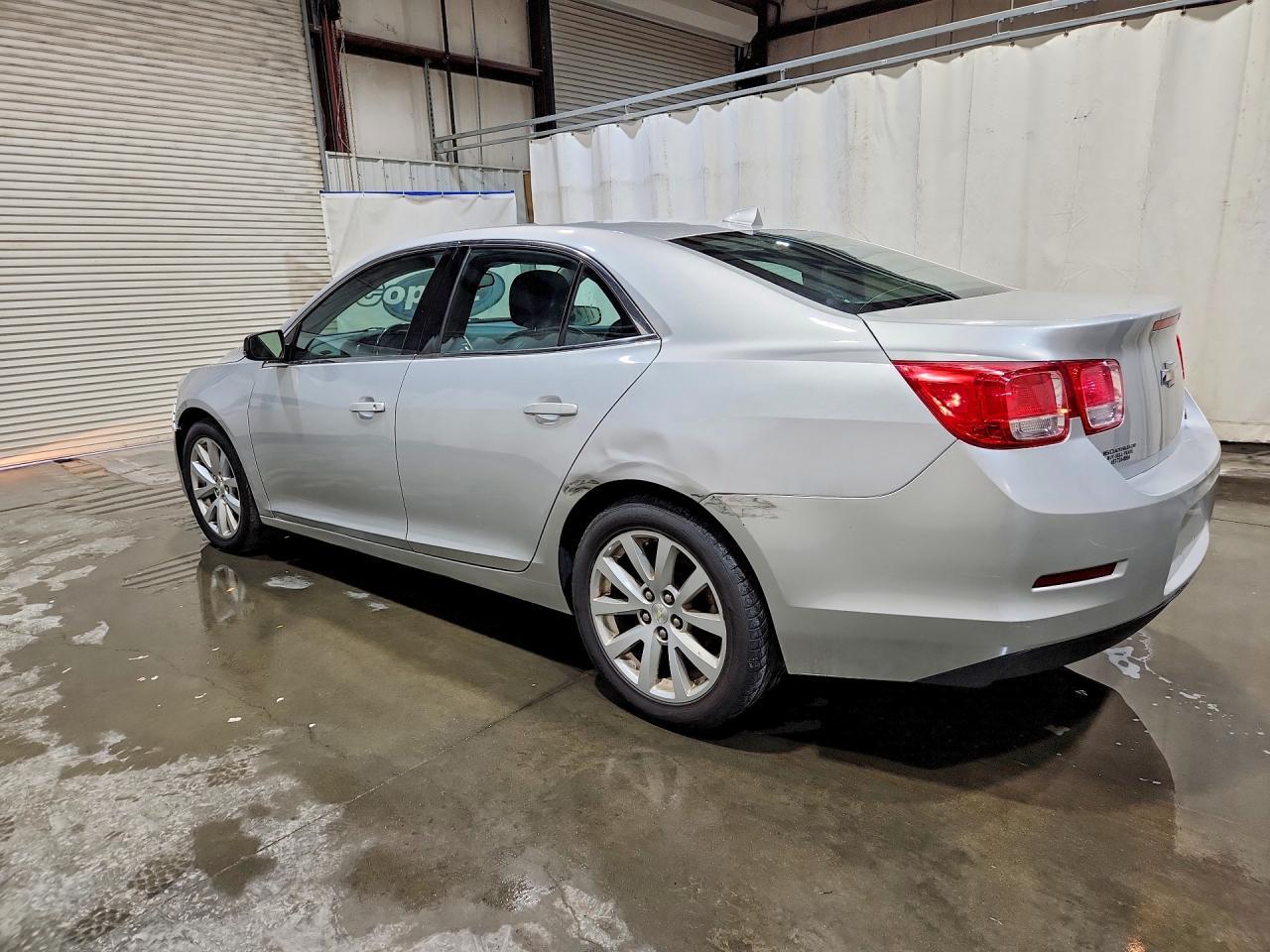 2013 Chevrolet Malibu 2Lt - Image 2