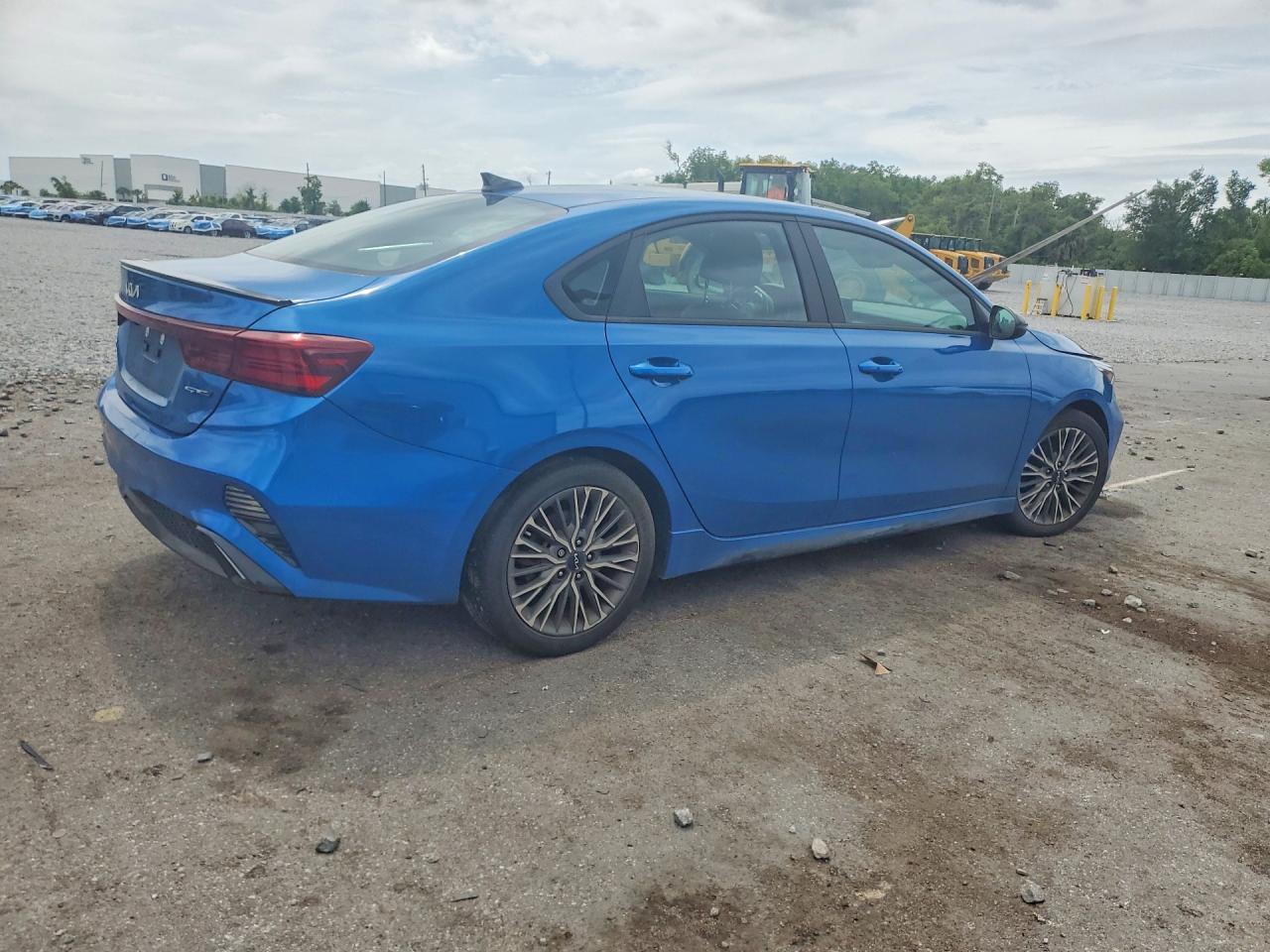 2023 Kia Forte Gt-Line - Фото 3