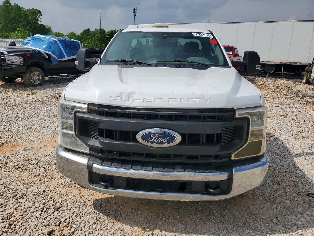 2022 Ford F250 Super Duty - Image 5