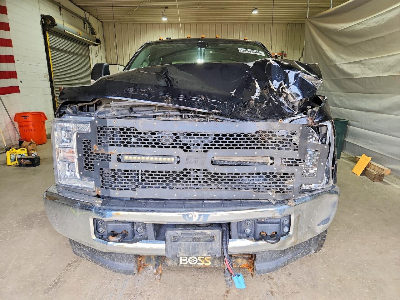 2019 Ford F250 Super Duty - Фото 5