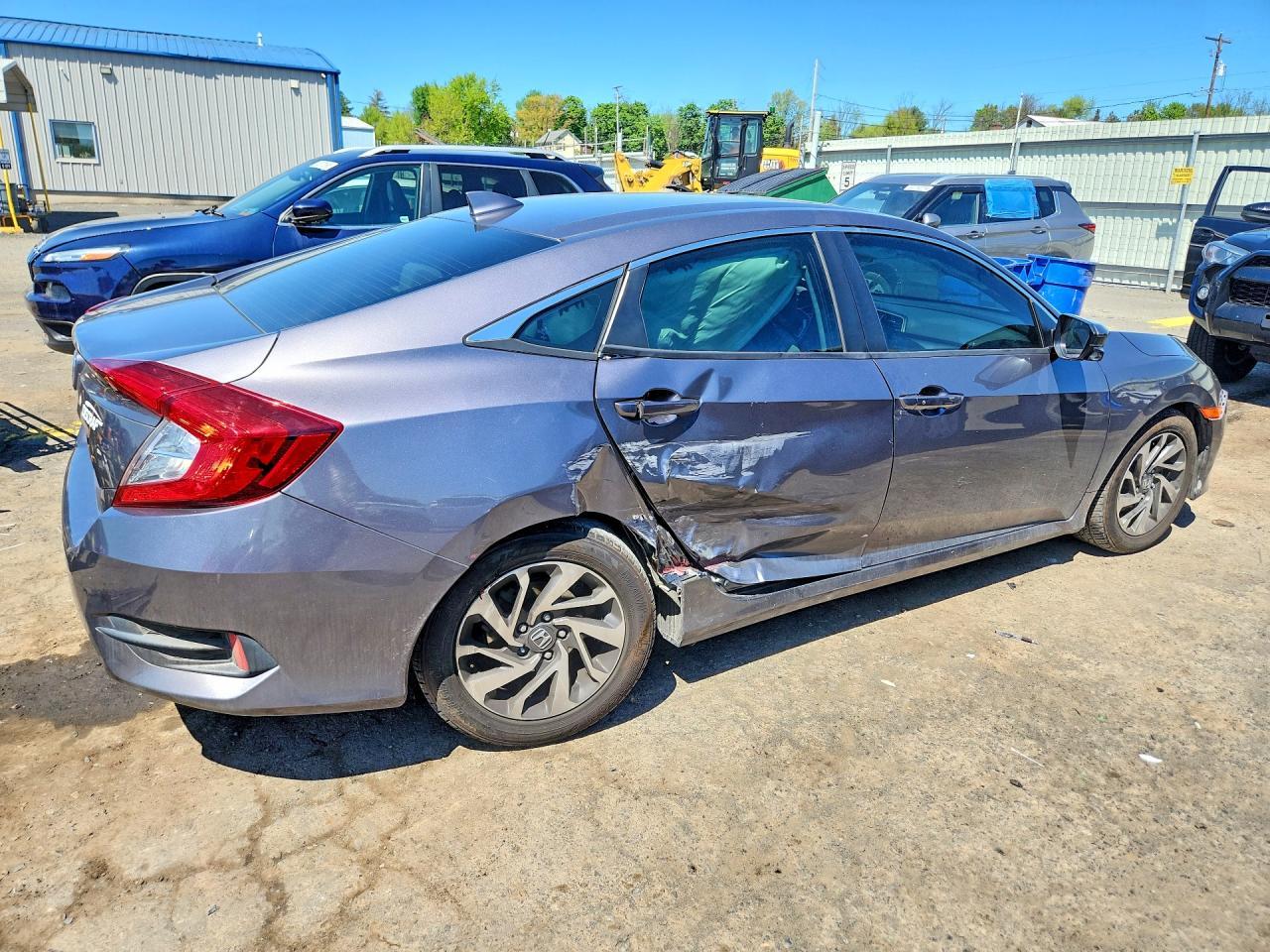 2018 Honda Civic Ex - Image 3