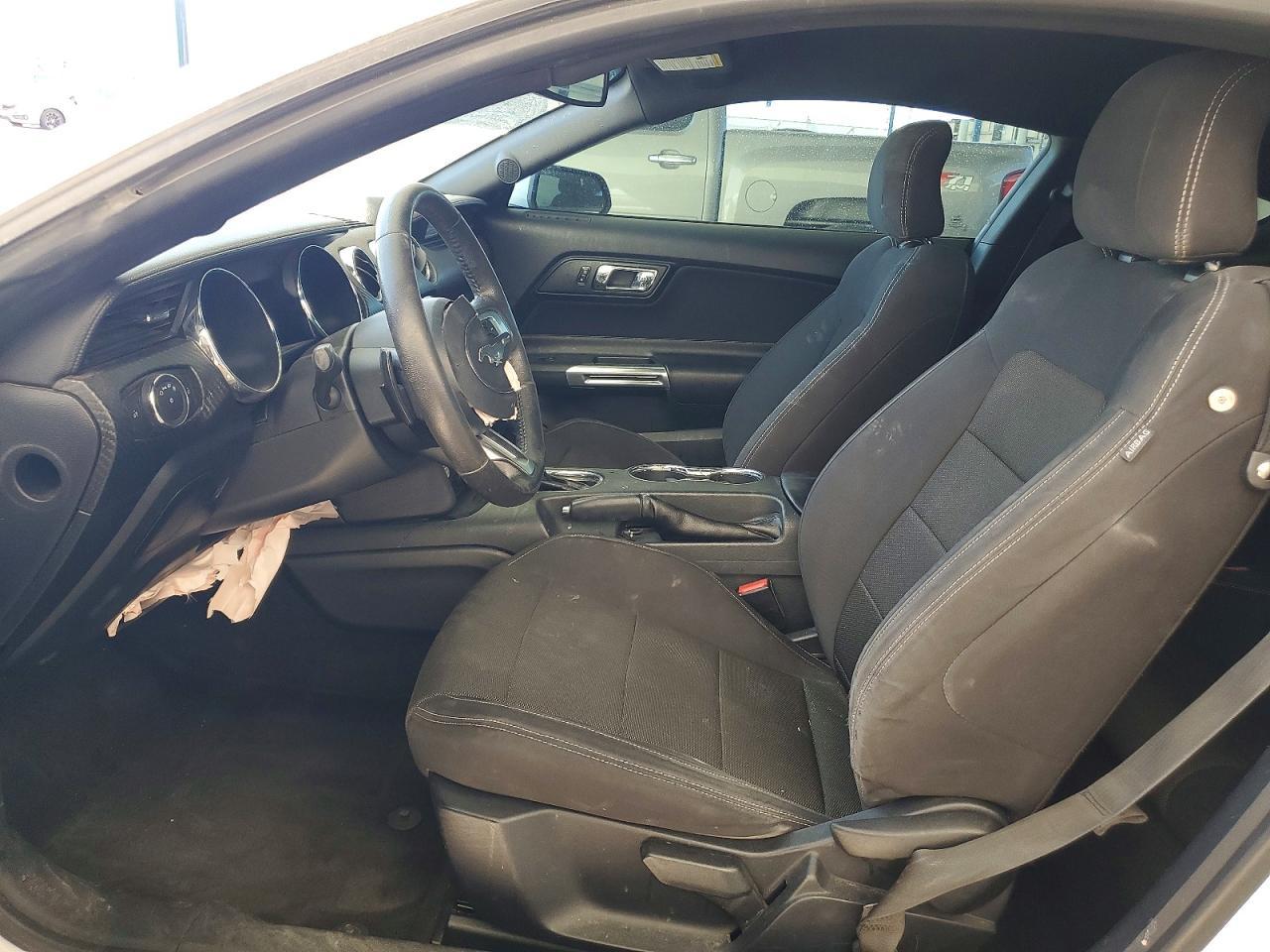 2015 Ford Mustang - Image 7