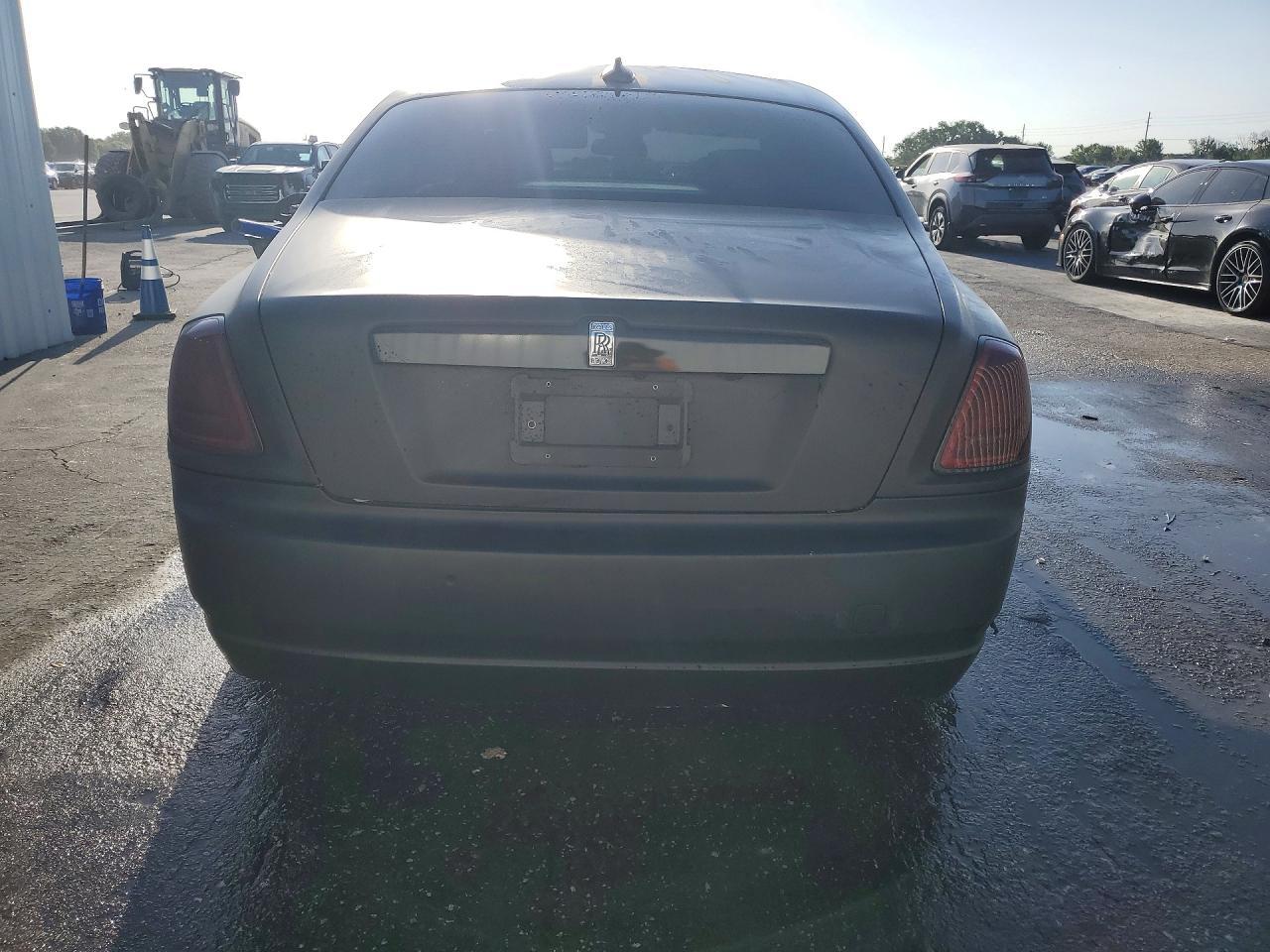 2010 Rolls-Royce Ghost - Image 6