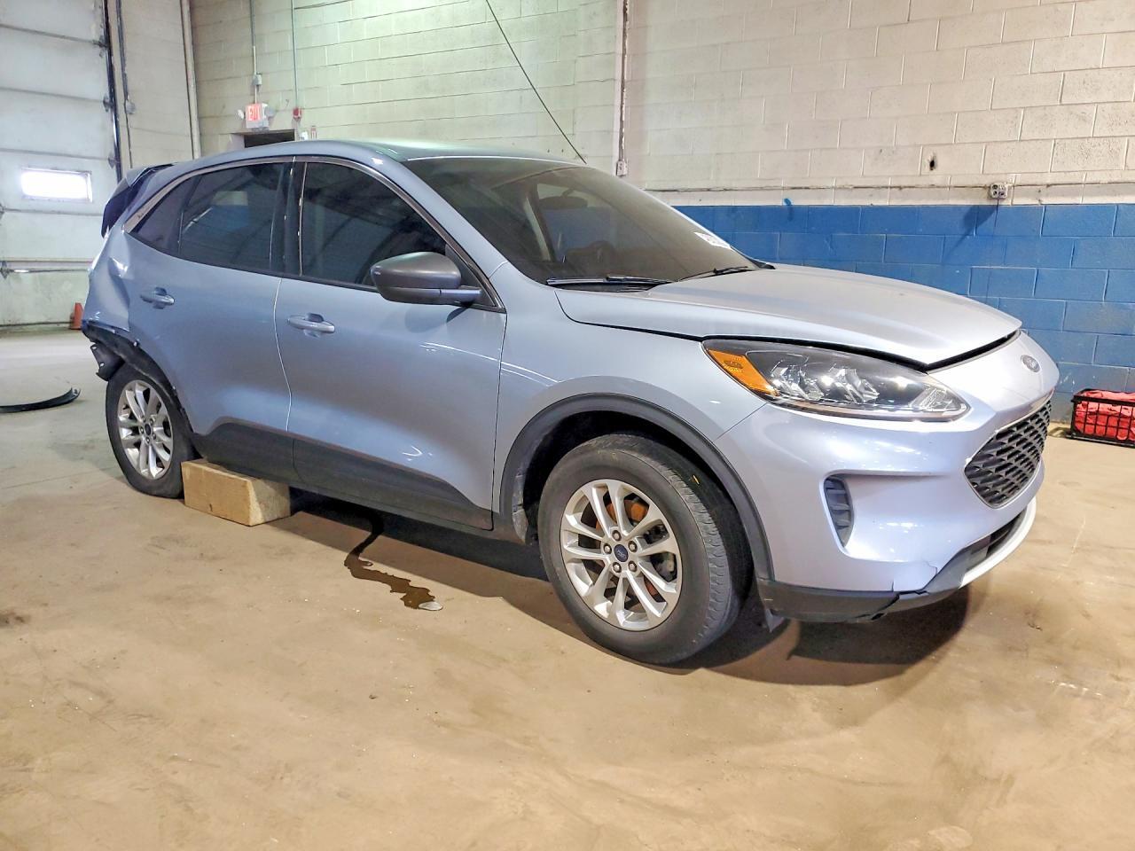 2022 Ford Escape Se - Фото 4