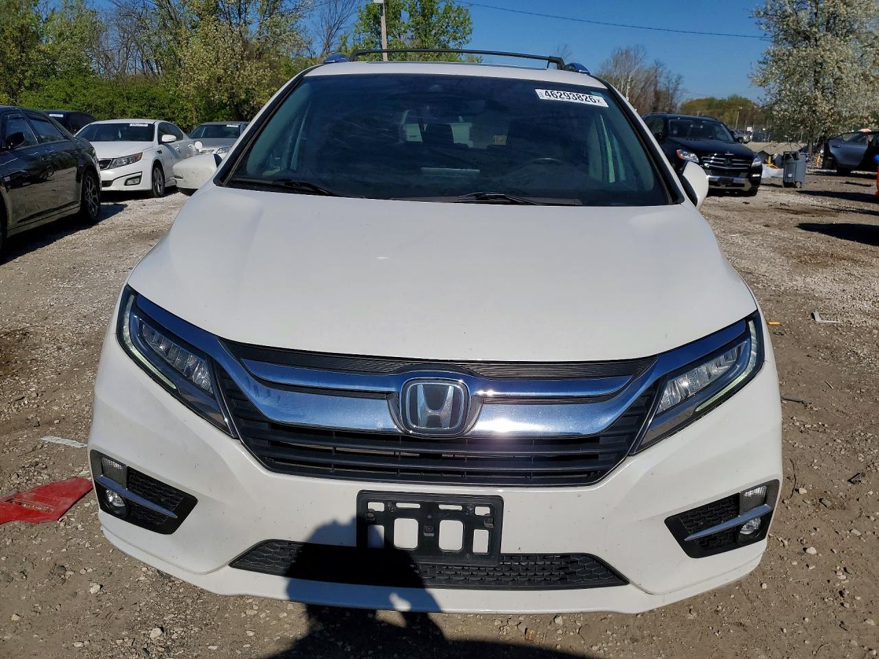 2020 Honda Odyssey Touring - Image 5
