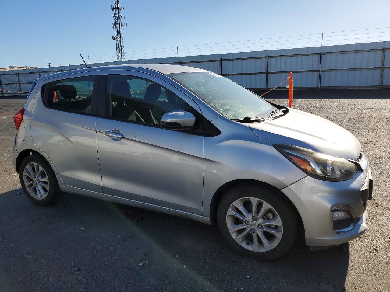 2020 Chevrolet Spark 1Lt - Фото 4