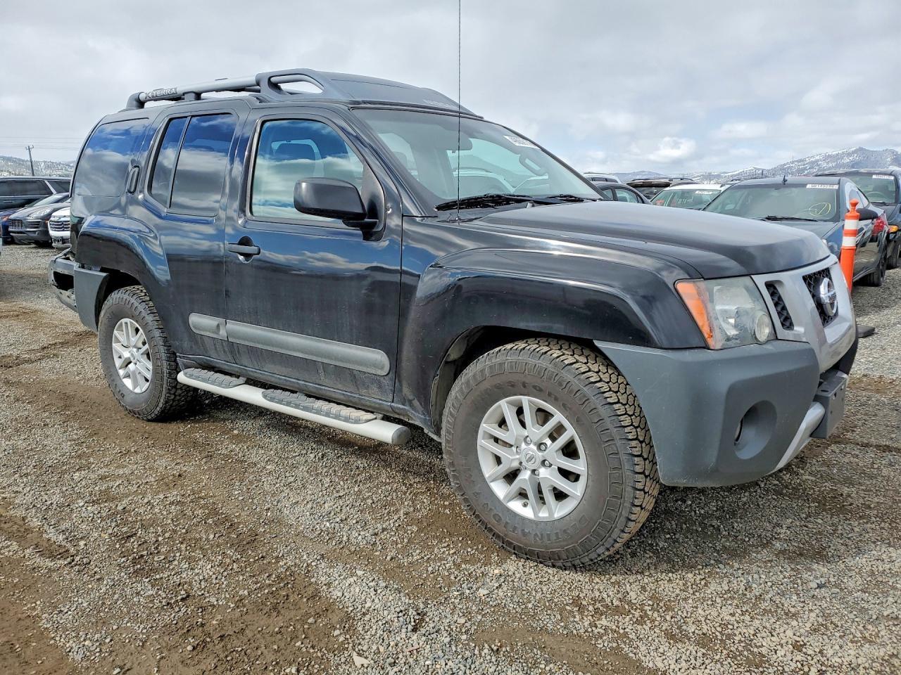 2015 Nissan Xterra S - Фото 4