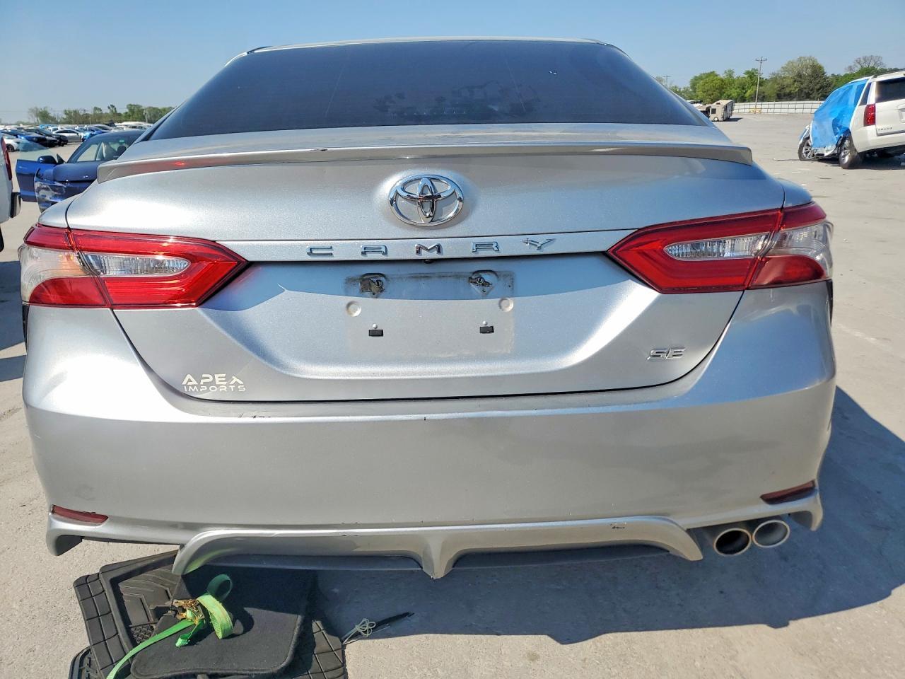 2018 Toyota Camry Se - Фото 6