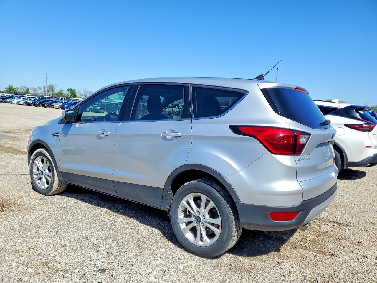 2019 Ford Escape Se - Image 2