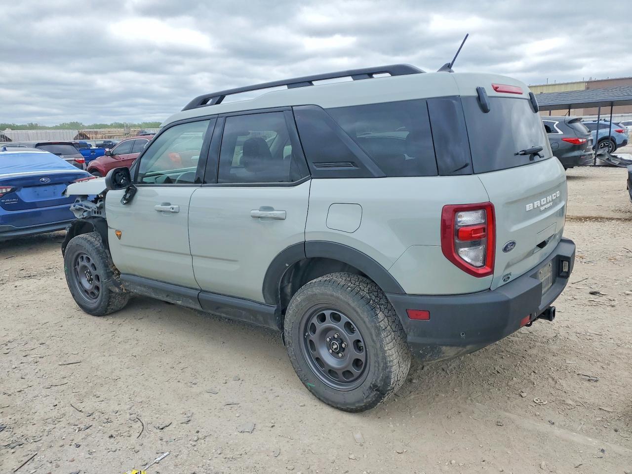 2023 Ford Bronco Sport Badlands - Фото 2