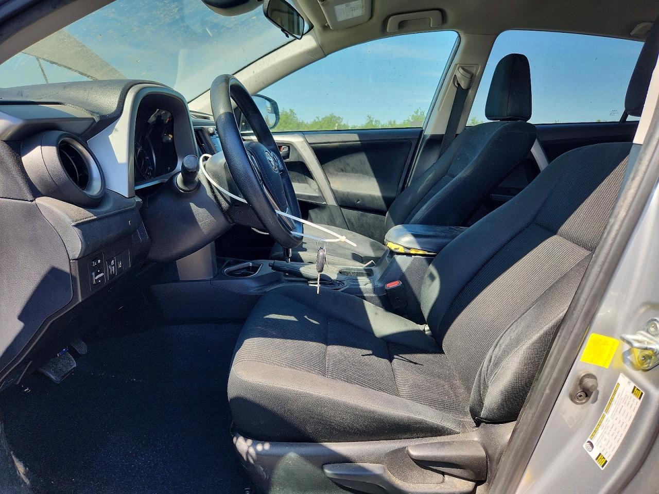 2017 Toyota Rav4 Le - Фото 7