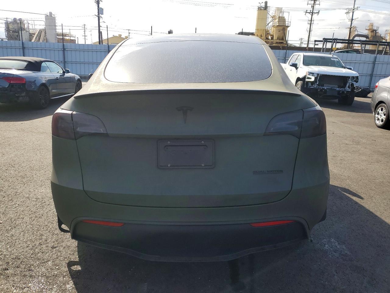 2023 Tesla Model Y - Фото 6