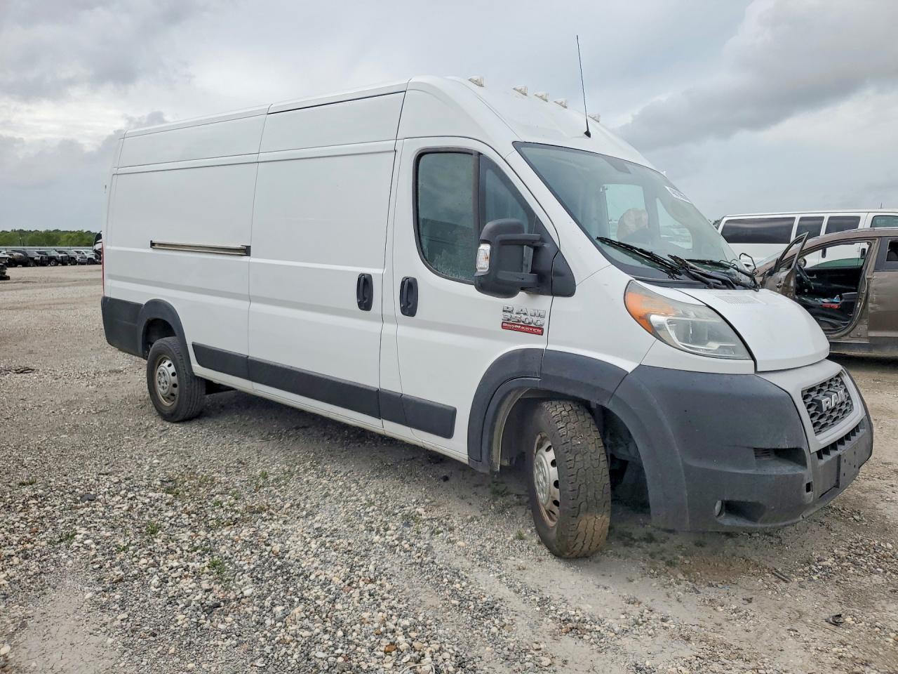 2021 Ram Promaster 3500 Delivery Van - Фото 4