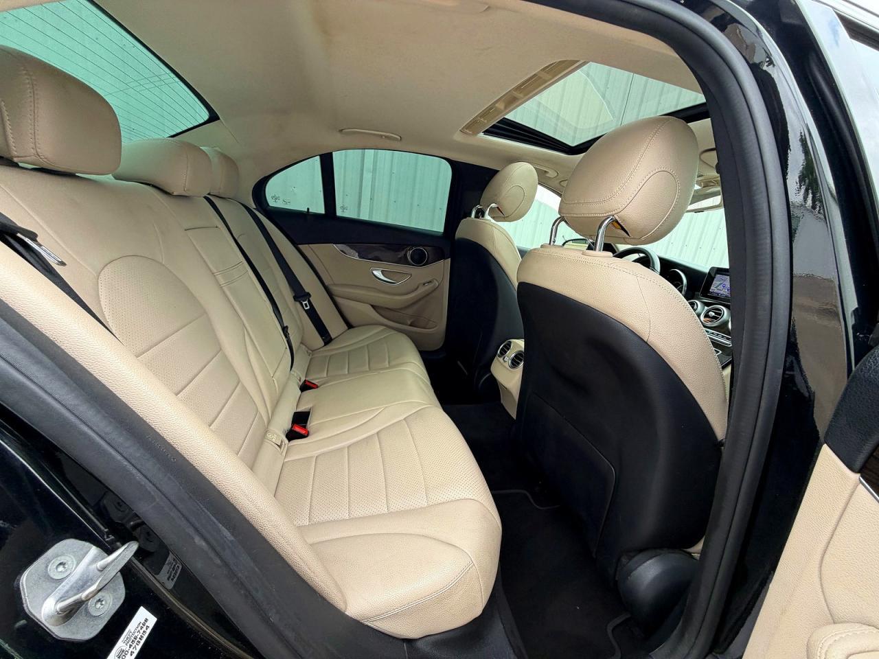 2018 Mercedes-Benz C 300 - Image 6
