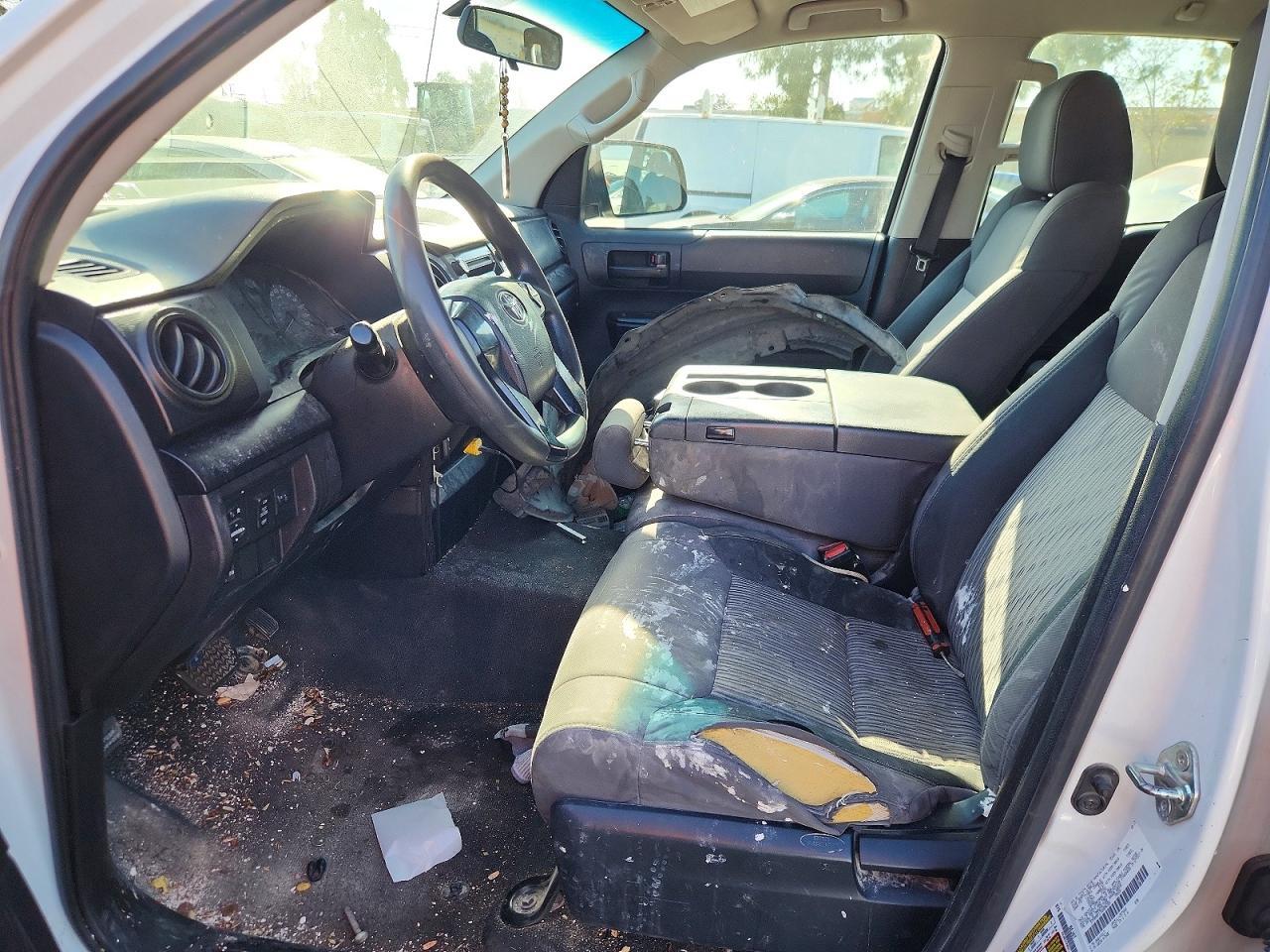 2016 Toyota Tundra Sr - Image 7
