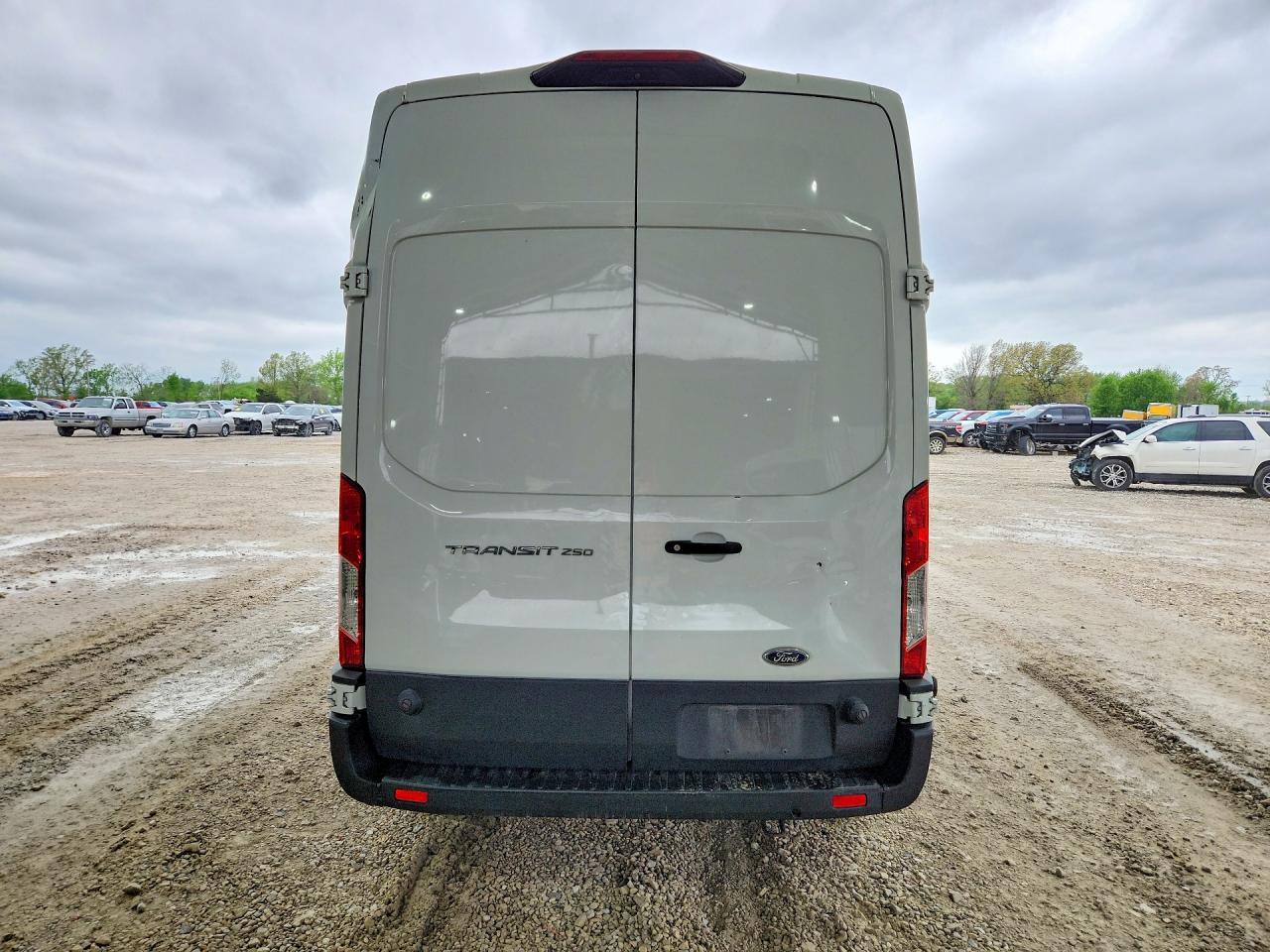 2023 Ford Transit T-250 Delivery Van - Фото 6
