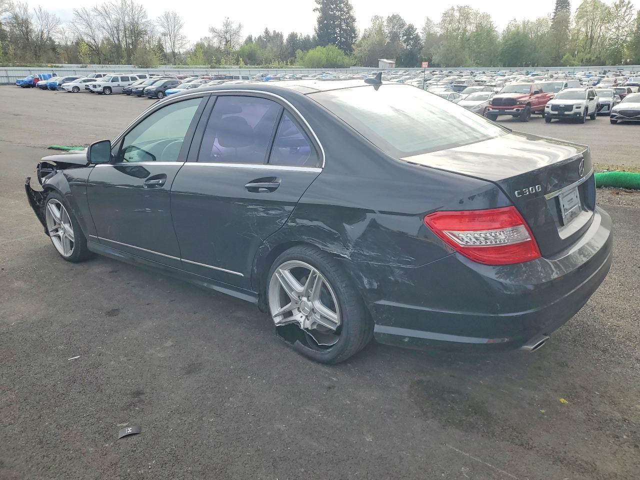 2009 Mercedes-Benz C 300 - Фото 2