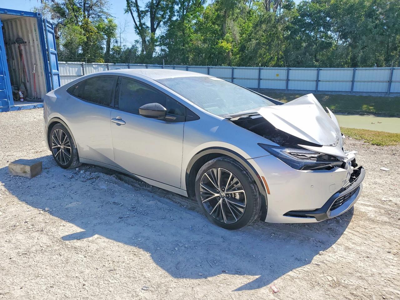 2024 Toyota Prius Xle - Фото 4
