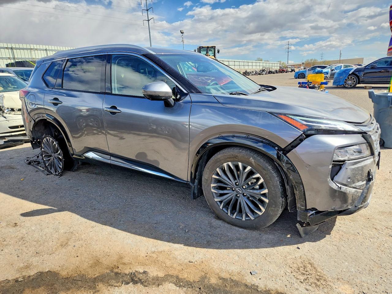 2024 Nissan Rogue Platinum - Фото 4